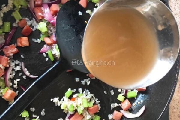 意式蘑菇南瓜炖饭的做法图解4