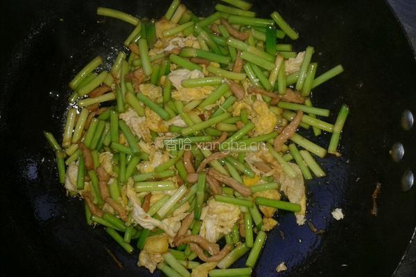 蒜苔炒肉鸡蛋的做法图解4