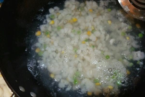 马蹄炒虾仁的做法图解3