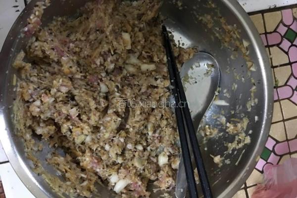 杂菇饺子的做法图解2