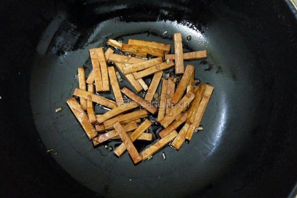 双丝炒豆干的做法图解3