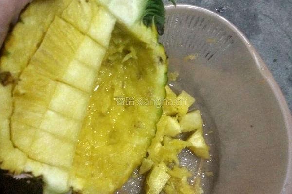香甜菠萝饭的做法图解3