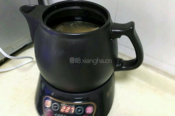 天麻罗卜排骨汤的做法图解4
