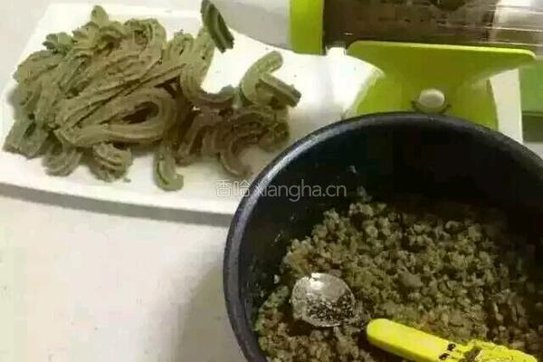 自制绿豆糕的做法图解2