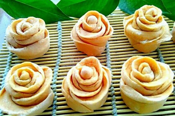 绿色蔬菜花卷的做法图解9