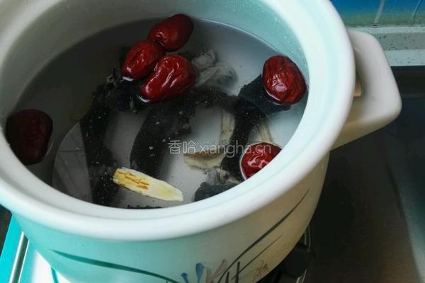 当归乌鸡汤的做法图解5