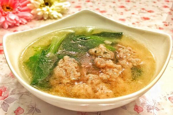 白菜肉丸汤