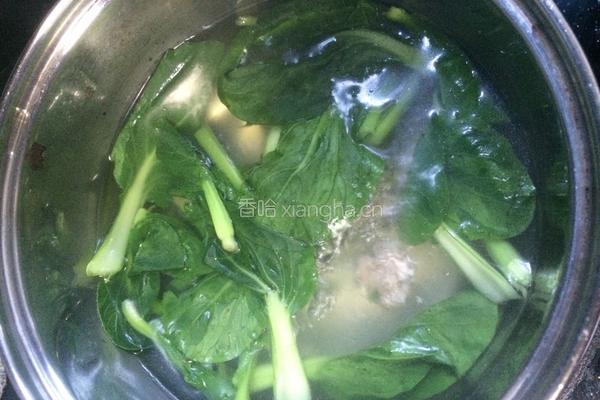 白菜肉丸汤的做法图解3