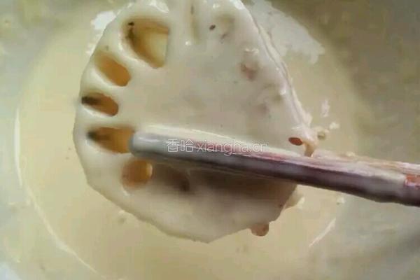 香炸藕盒的做法图解3
