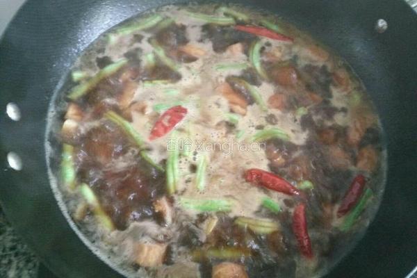 五花肉豆角焖面的做法图解6