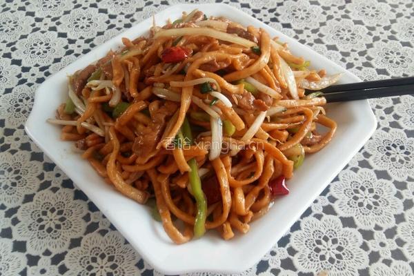 青椒肉丝炒蛋面的做法图解12