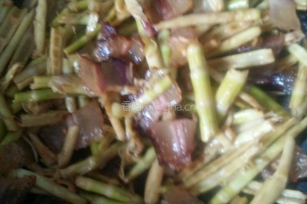 小鲜笋炒腊肉的做法图解5