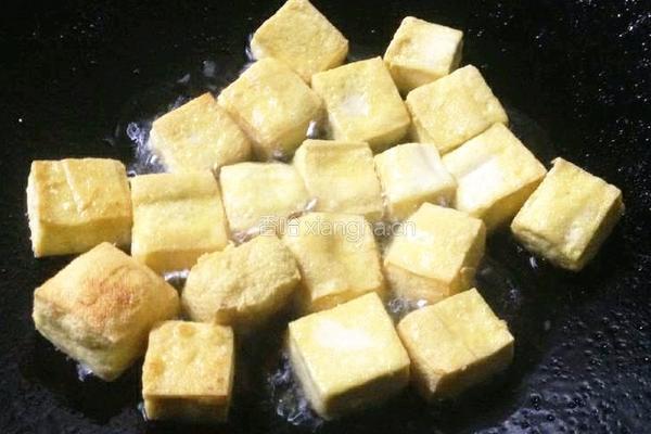 酱香花肉豆腐块的做法图解4