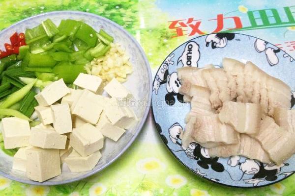 酱香花肉豆腐块的做法图解3