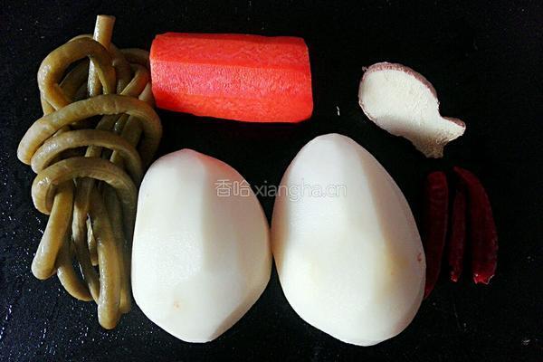 酸豆角炒土豆丝的做法图解1