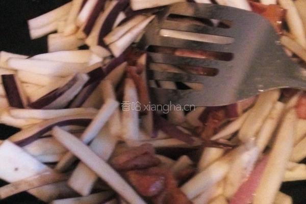 腊肉炒茄子的做法图解3
