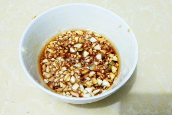 手拍黄瓜的做法图解4