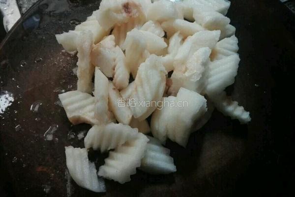 冰糖白果煲雪梨的做法图解3