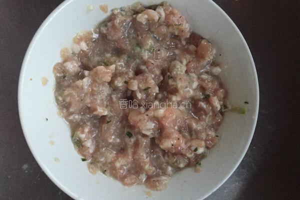 虾肉末九层塔香草茄子的做法图解4