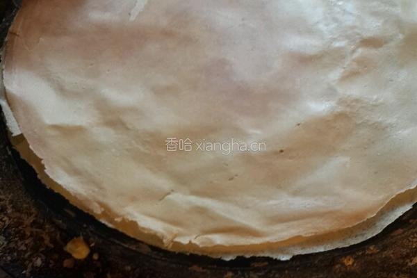 煎饼韭菜盒子的做法图解2