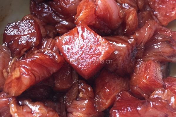 牛肉豌豆的做法图解2
