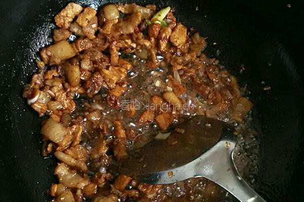 土豆豆角焖面的做法图解2