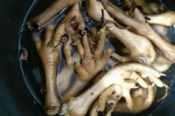 电饭锅煲鸡爪的做法图解4