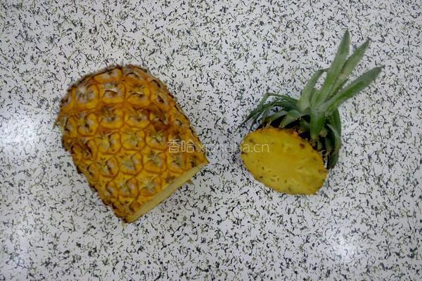 甜蜜滋补菠萝饭的做法图解3