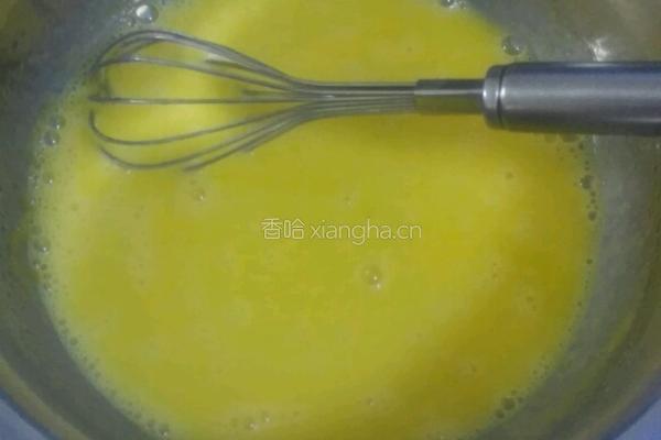 十寸戚风蛋糕的做法图解2