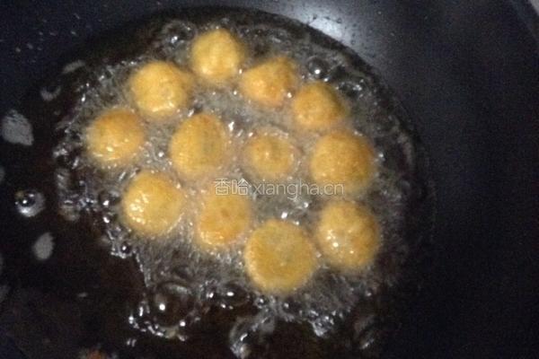 鲜虾土豆丸的做法图解11