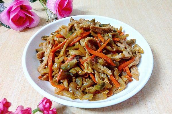 肉丝炒榨菜的做法图解7