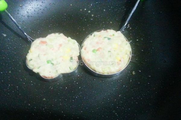 田园时蔬土豆饼的做法图解11