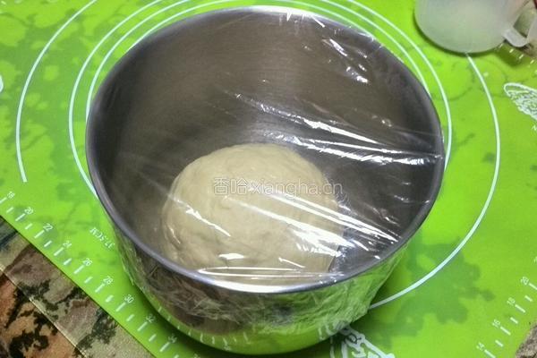 椰蓉炼奶小餐包的做法图解7