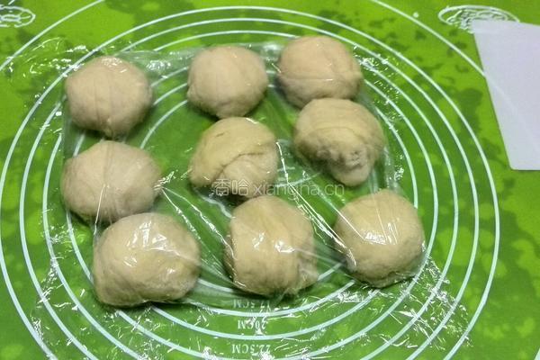 椰蓉炼奶小餐包的做法图解11