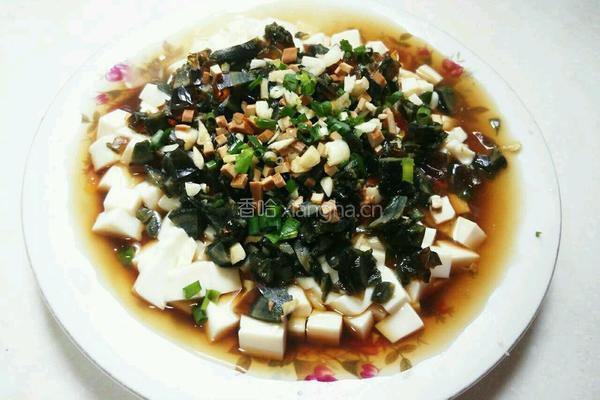 凉拌皮蛋豆腐的做法图解6