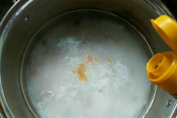 皮蛋瘦肉粥的做法图解8