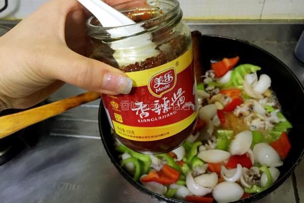 香辣墨鱼仔的做法图解5