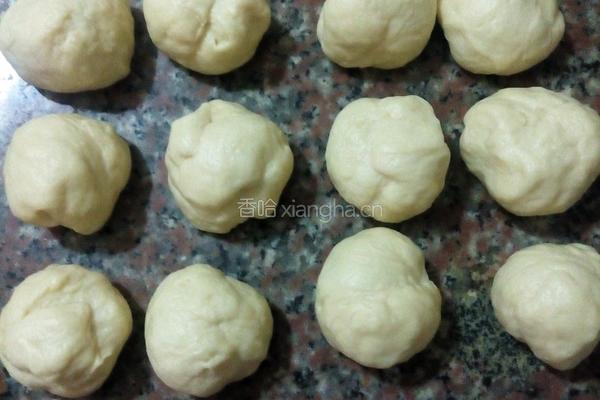 椰丝奶香包(手工)的做法图解10