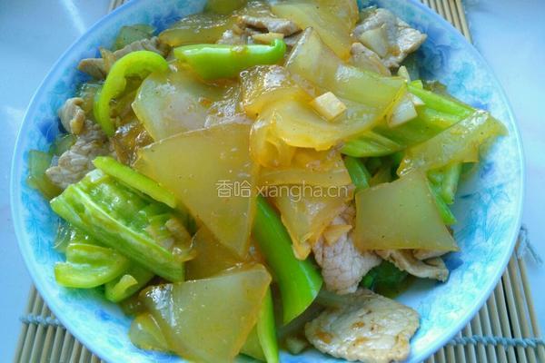 尖椒炒拉皮的做法图解7