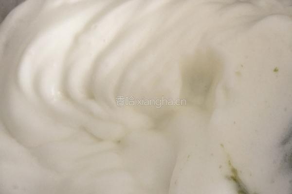 抹茶蛋糕的做法图解3