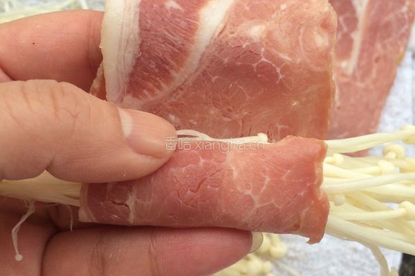 培根肉金针菇卷的做法图解3