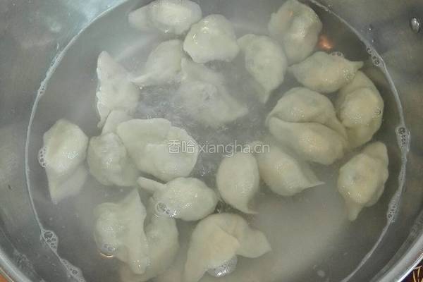 猪肉槐花馅饺子的做法图解23