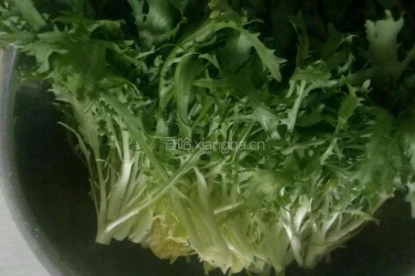 粉蒸苦菊的做法图解1
