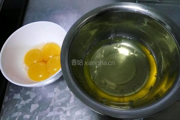 电饭煲原味蛋糕的做法图解1