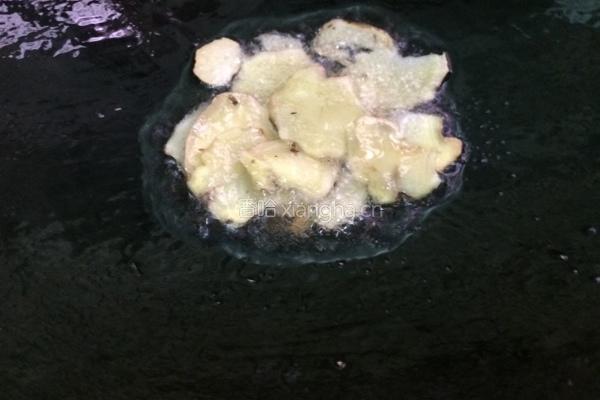 姜葱炒花蟹的做法图解5