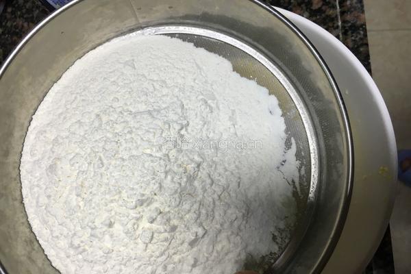 芒果紫薯千层蛋糕的做法图解3