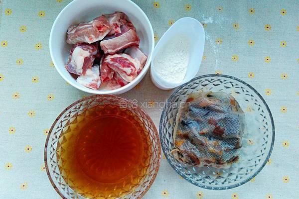 鲜煮酸梅汤之酸梅小排的做法图解3