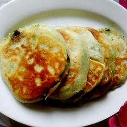 韭菜鸡蛋木耳馅饼的做法[图]