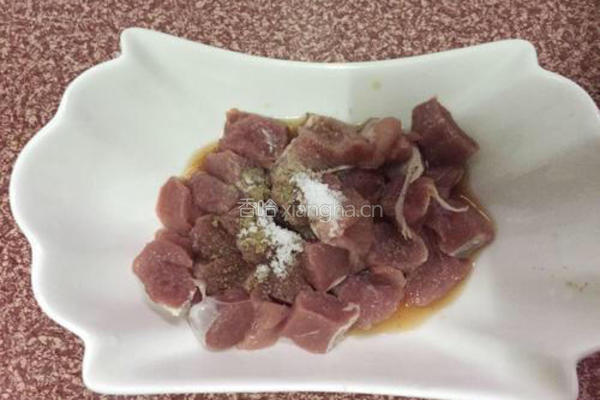 菠萝咕噜肉的做法图解4