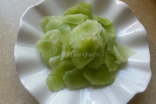 肉片莴笋的做法图解1